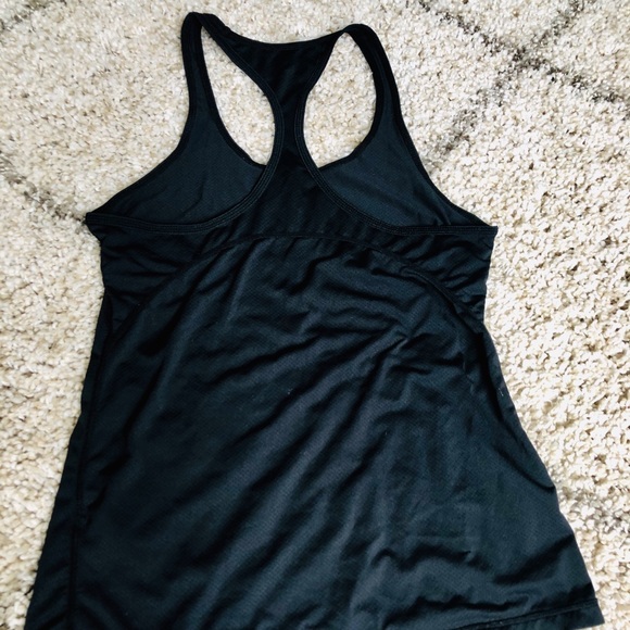 Racerback tank - Picture 3 of 3